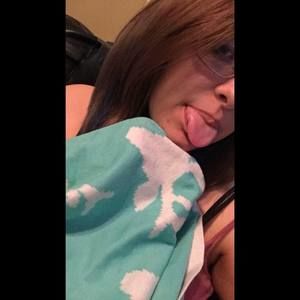 Meet your Posher, Brittney